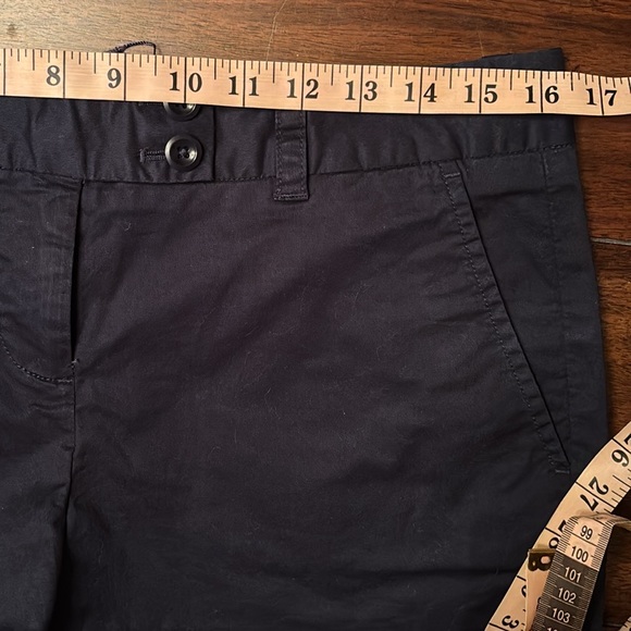 Vineyard Vines Dayboat Classic Shorts in Navy Blue Size 4 - Picture 9 of 10